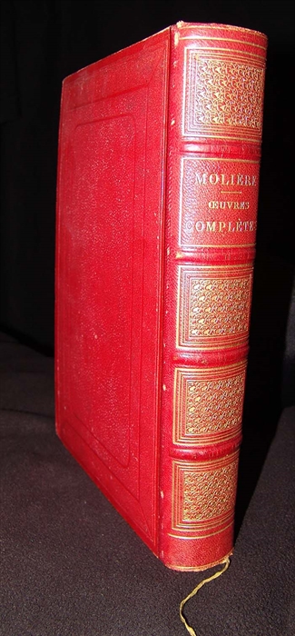 Oeuvres Complètes. Nouvelle Édition accompagnée de Notes tirées de tous les Commentateurs. Avec des Remarques nouvelles par Felix Lemaistre. Précédée de la Vie de Moliere par Voltaire. Ornée de Vignettes gravées sur Acier par Massard et F. Delannoy, d...